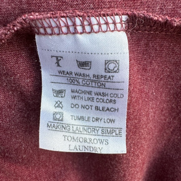 Men’s Brick Red Tomorrows Laundry Tank Top Size Medium - Picture 3 of 6